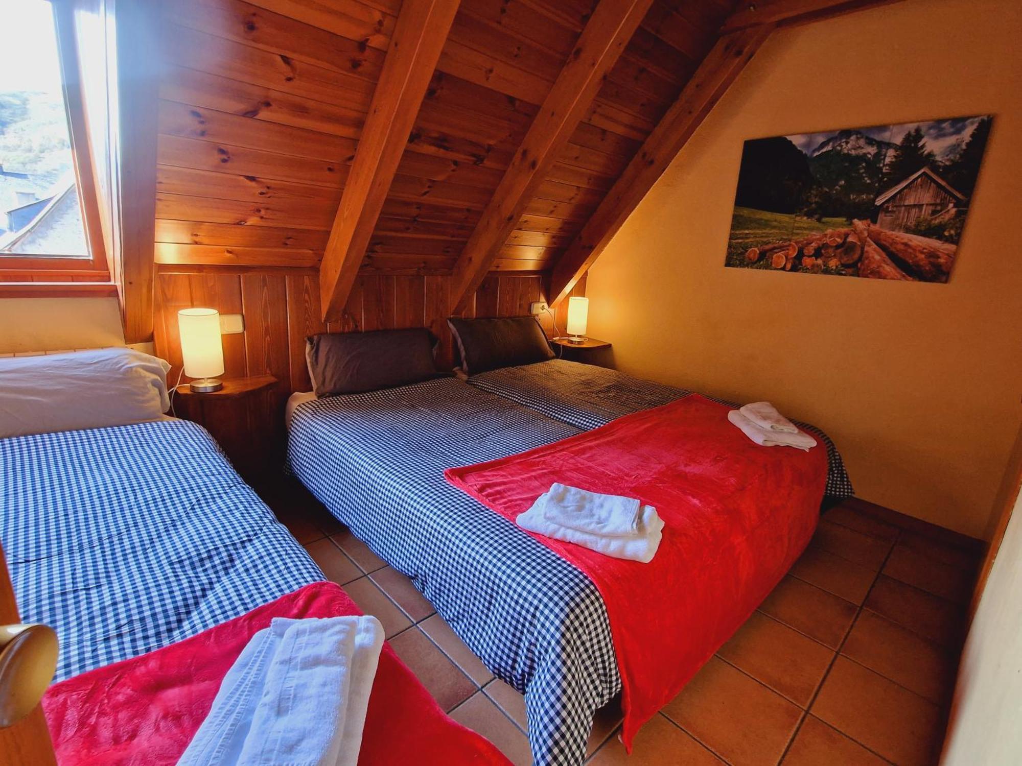 Miradores De Apartamentos Rufaste Salardú Eksteriør billede